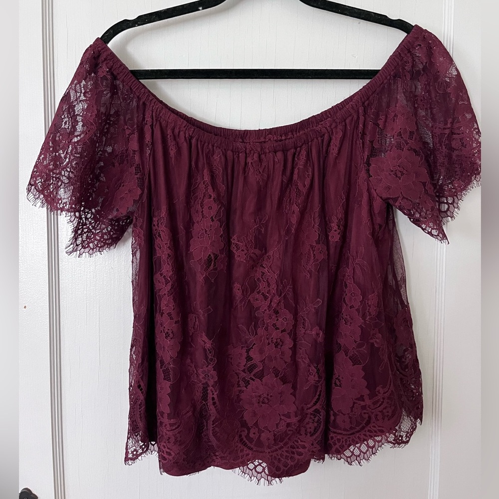 American Eagle Maroon/Burgundy Off the Shoulder lace Top - Large